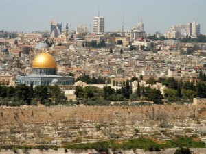 В Израиле создан понижающий давление жилет для объятий