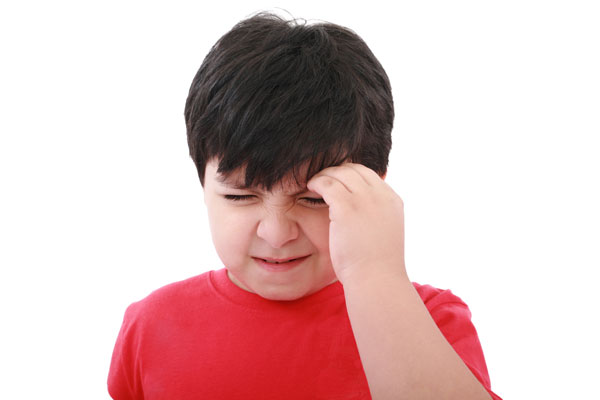 Повышенное внутричерепное давление (внутричерепная гипертензия).