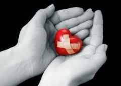 Разбитое сердце? Все дело в гормонах!