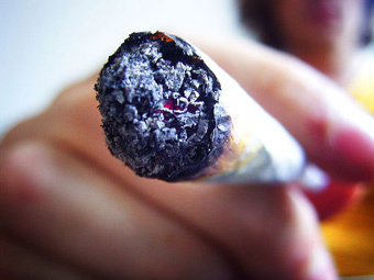 Курение марихуаны