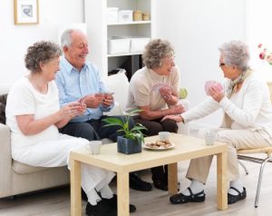 Частные пансионаты для престарелых людей: преимущества выбора