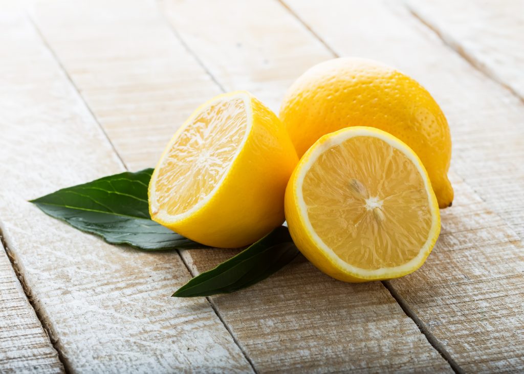 Гипотония: 3 средства с лимоном для повышения давления