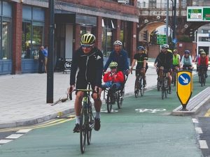 Пешие прогулки на работу снижают риск инфаркта