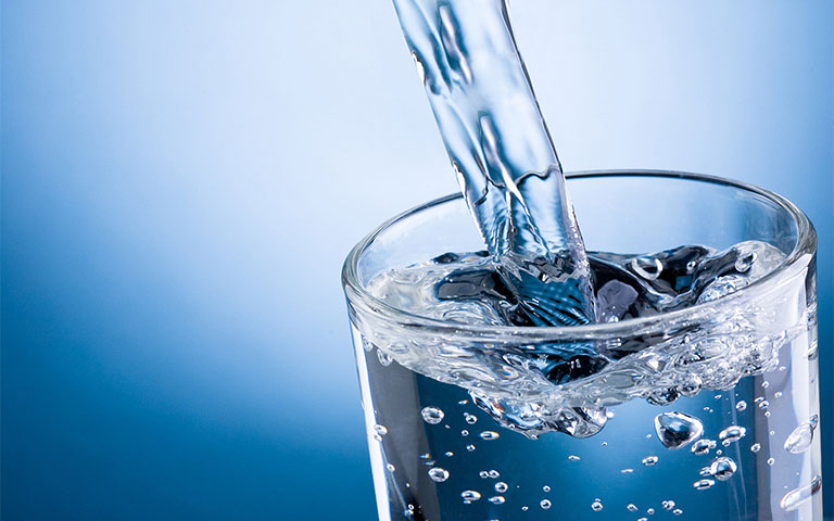 Как сильно нужна нашему организму вода?